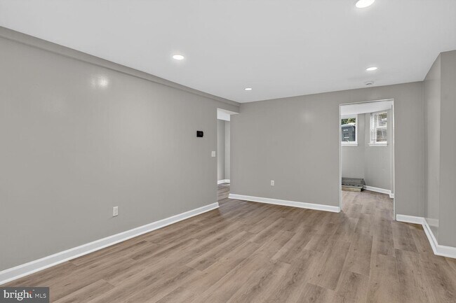 Building Photo - 451 M St NW