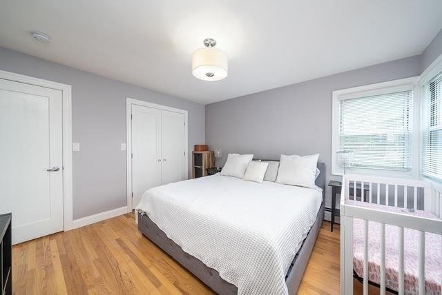 Building Photo - 25 Helen St