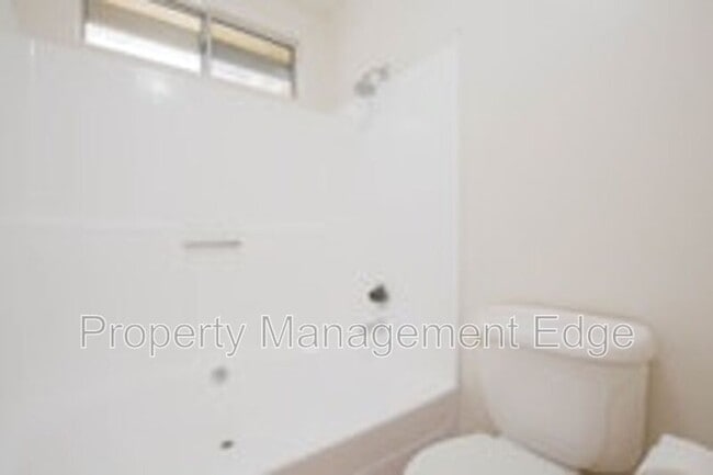 Building Photo - 37753 Sea Pines Ct