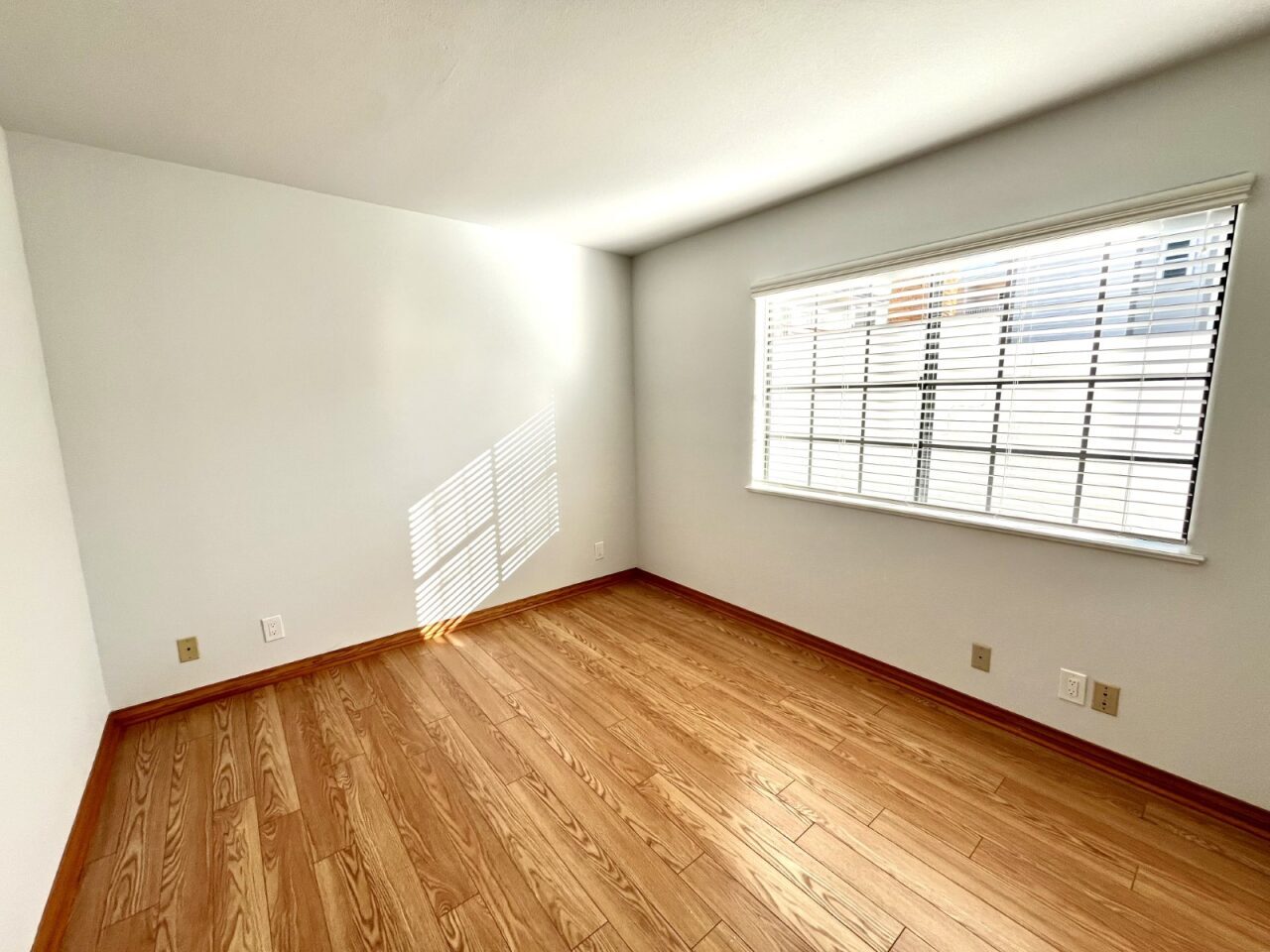 Building Photo - 107 S Lucia Ave