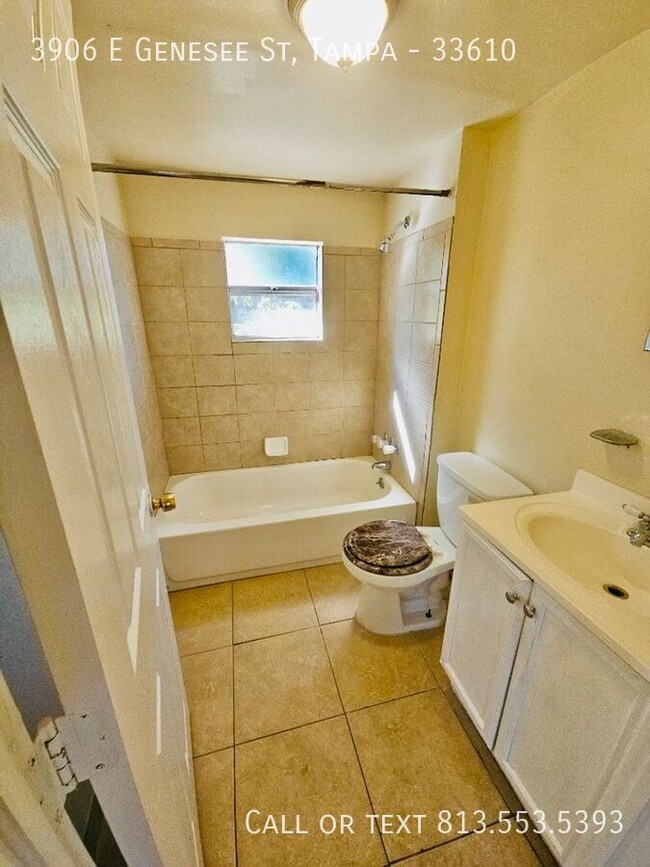 Building Photo - 3906 E Genesee St