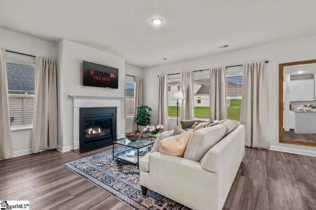 Building Photo - 807 Brockman McClimon Rd