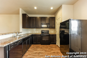 Building Photo - 3207 Pedernales Dr