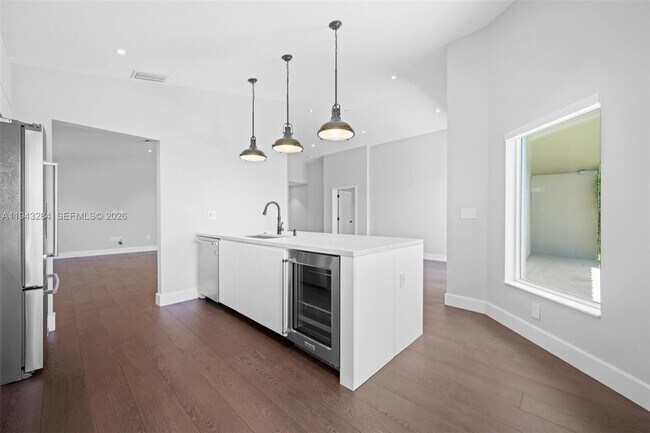 Building Photo - 16440 Ruby Lake