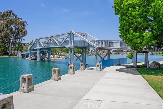 Building Photo - 56 Windjammer