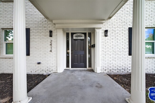 Building Photo - 2414 Walnut Bend Ln