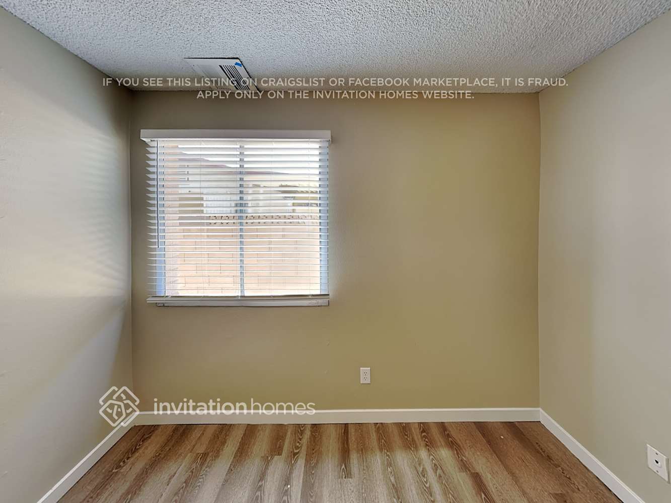 Building Photo - 3844 W Acapulco Ln