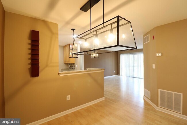 Building Photo - 18701 Sparkling Water Dr