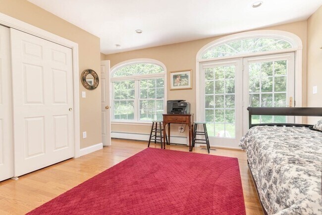 Building Photo - 4 Elliston Rd