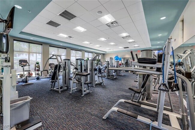 Building Photo - 2375 Montserrat Ln