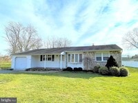 Building Photo - 310 Fish Pond Rd