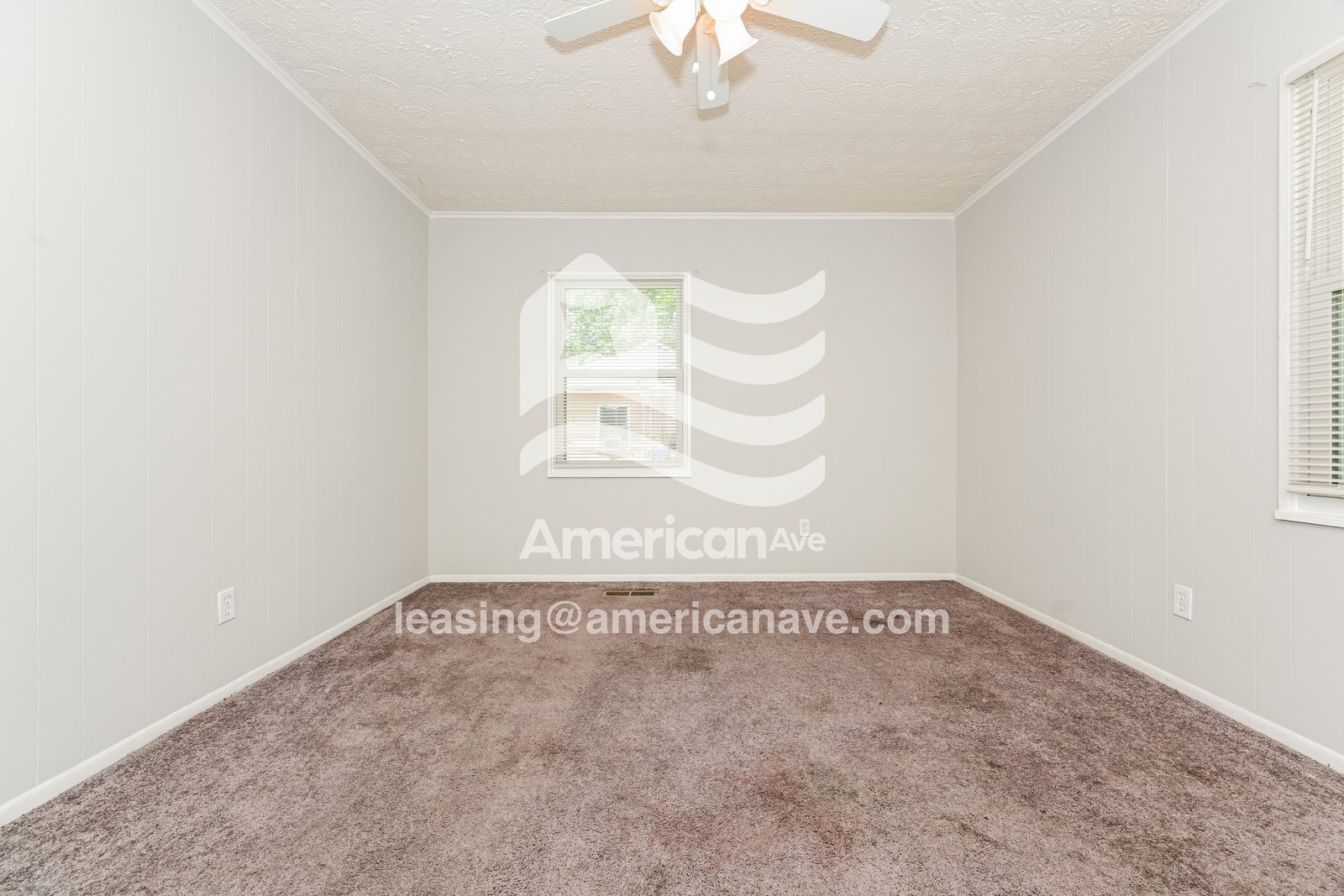 Building Photo - 208 Camellia Cir