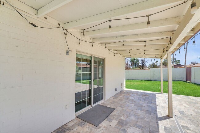 Building Photo - Beautiful Chandler home!