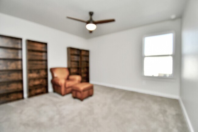 Building Photo - 4653 Cleo Day Dr