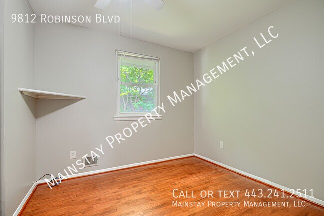 Building Photo - 9812 Robinson Blvd