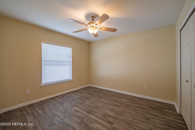 Building Photo - 3466 Laurel Leaf Dr