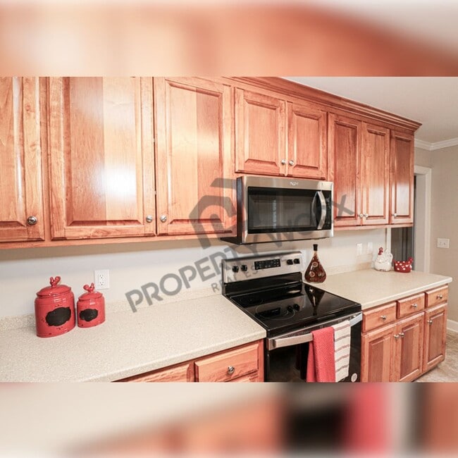 Building Photo - Single Family Home in Rocky Mount