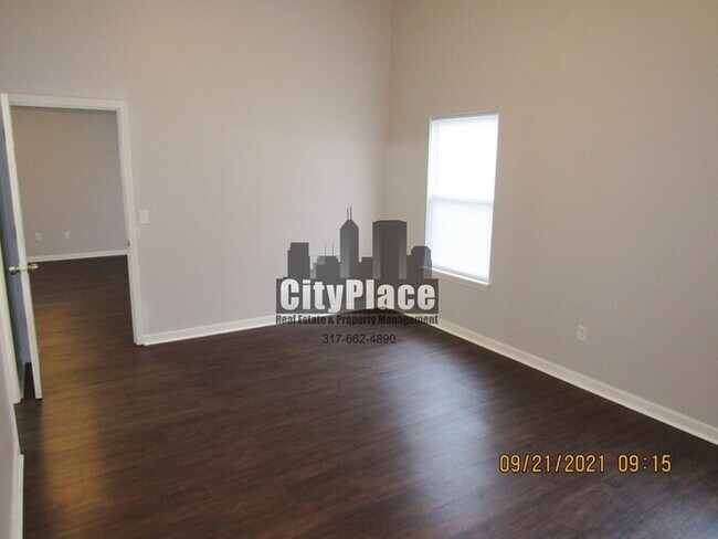 Building Photo - 608 Fisher Creek Dr, Indianapolis, IN 46239