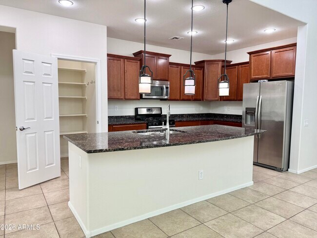 Building Photo - 3129 E Battala Ct