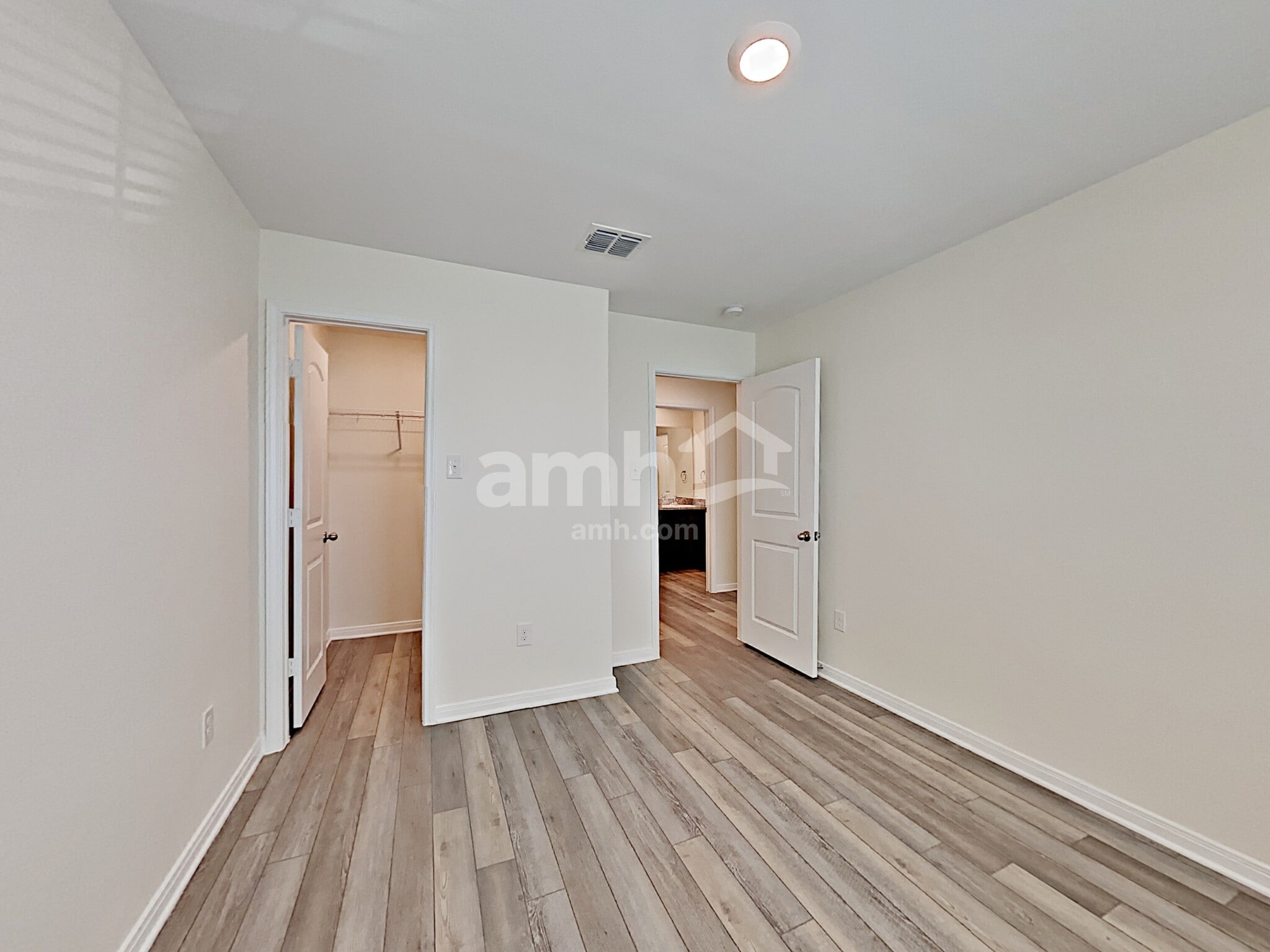 Building Photo - 7926 Cactus Plum Dr