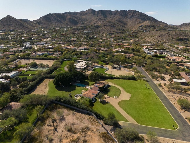 Building Photo - 5057 E Sky Desert Ln