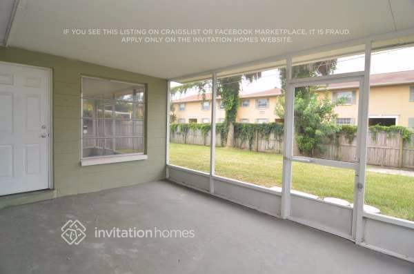 Building Photo - 11124 64th Terrace N