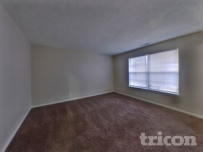 Building Photo - 1712 Beckenbauer Ln