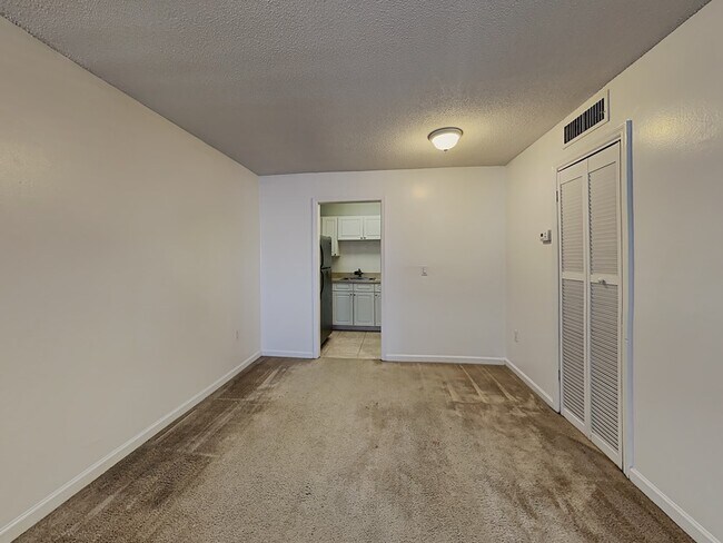 Building Photo - 2529 Caper Ln