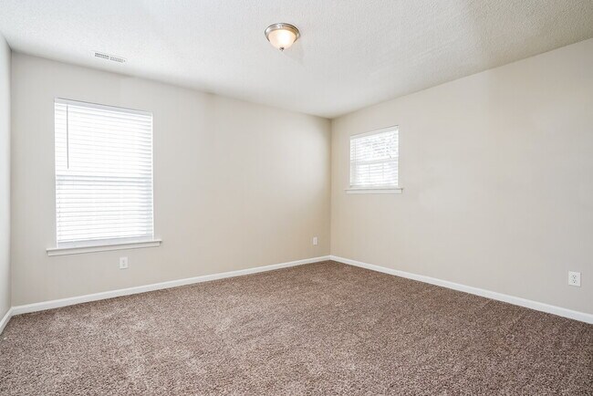 Building Photo - 7333 Brighton Hill Ln