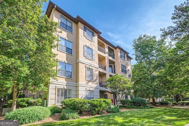 Building Photo - 3777 Peachtree Rd NE