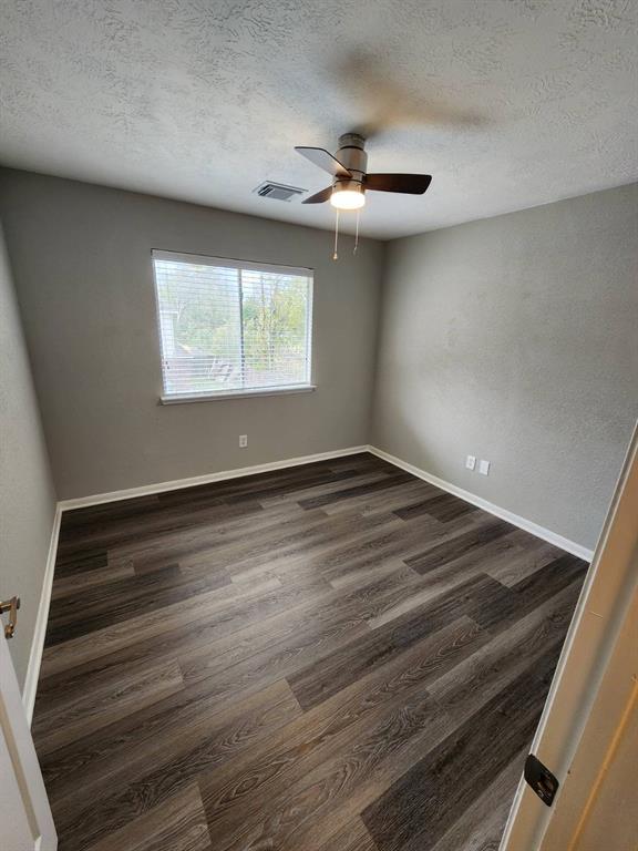 Building Photo - 16302 Flint Run Way