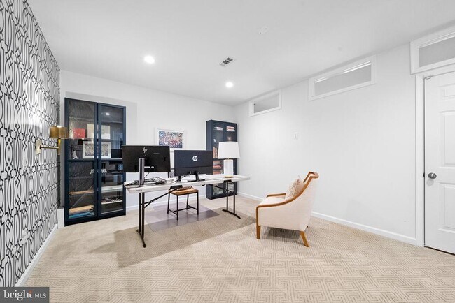 Building Photo - 23611 Rose Leigh Terrace