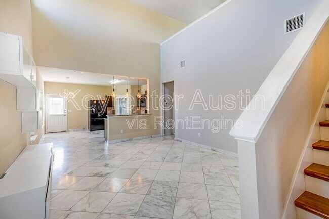 Building Photo - 12105 Greywacke Dr