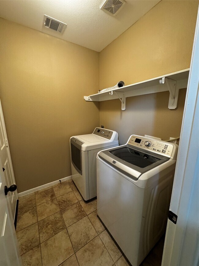 Building Photo - 18227 Dusty Terrace Ln