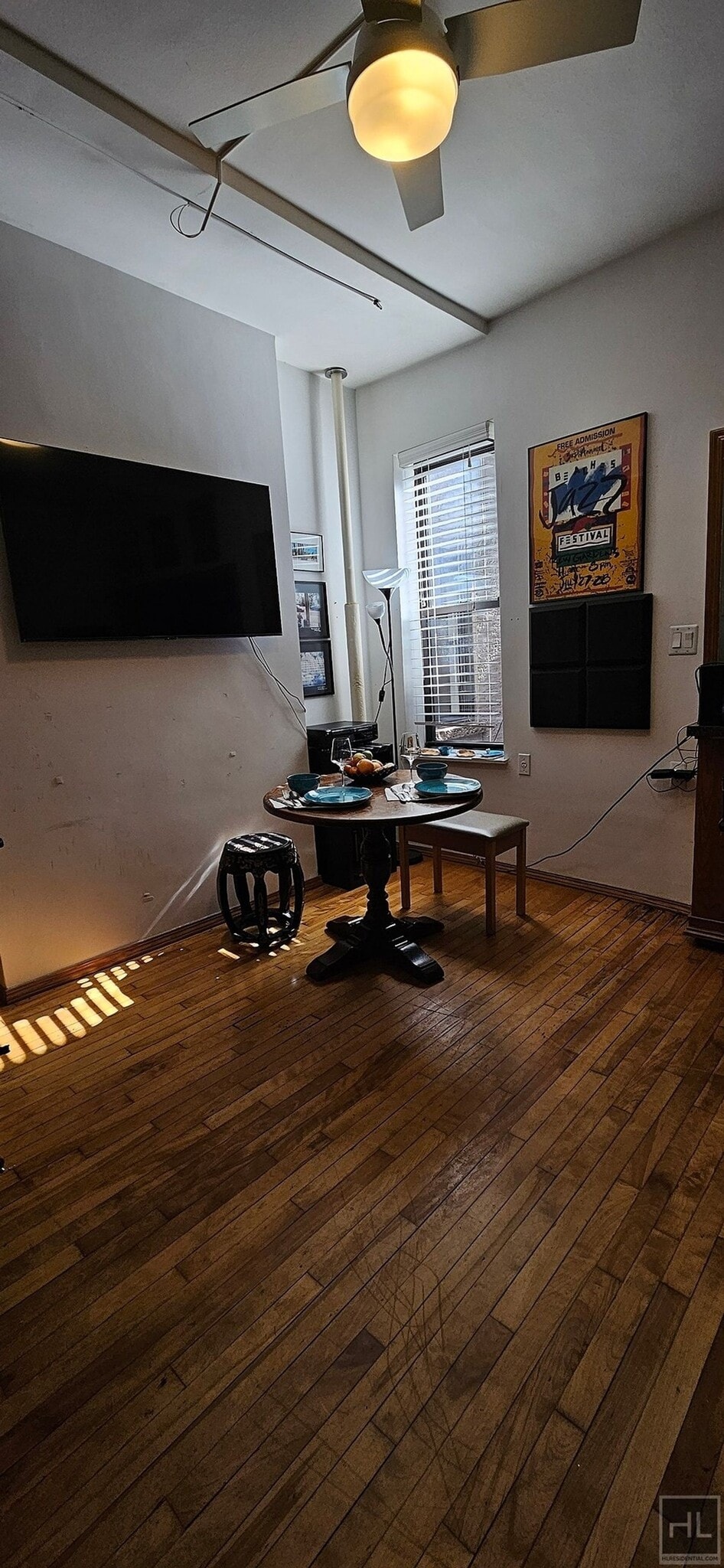 Building Photo - W 56th St