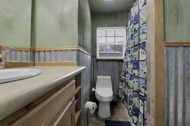 Building Photo - 321 Bowles Ct