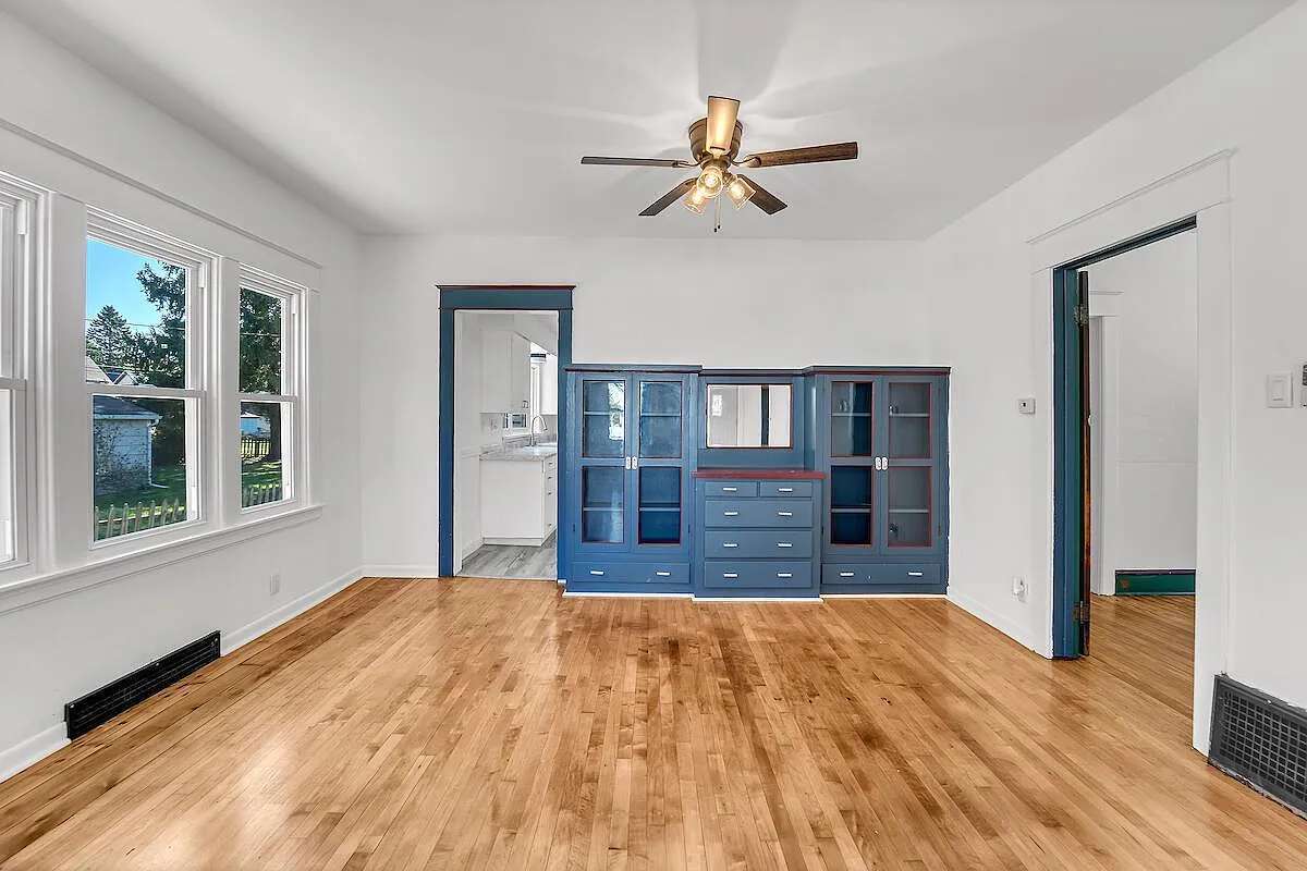 Building Photo - 1227 Bluff Ave