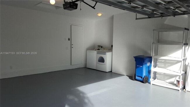 Building Photo - 1628 Salerno Cir