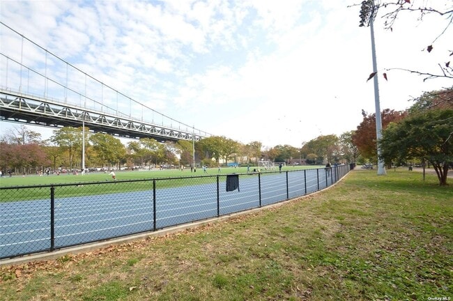 Building Photo - 25-40-40 Shore Blvd