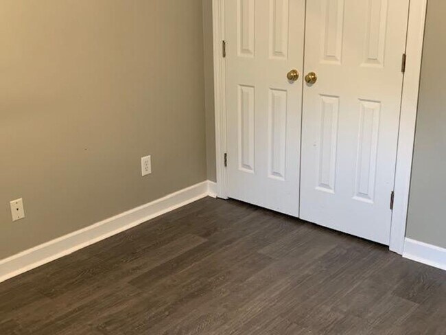 Building Photo - 2324 Buckstone Ct