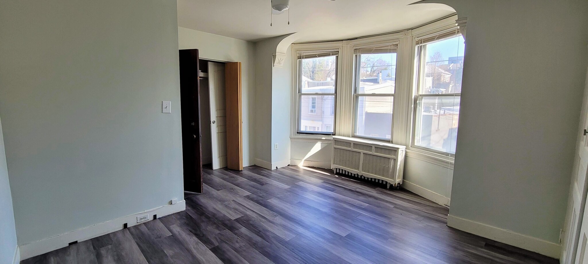 Building Photo - 3834 Manayunk Ave