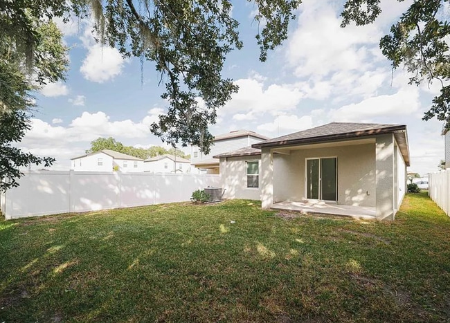 Building Photo - 12609 Maple Bonsai Dr