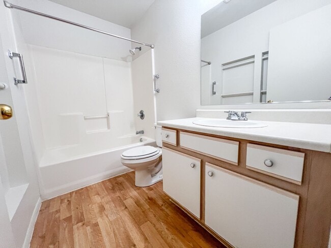 Building Photo - 2587 Quirt Cir