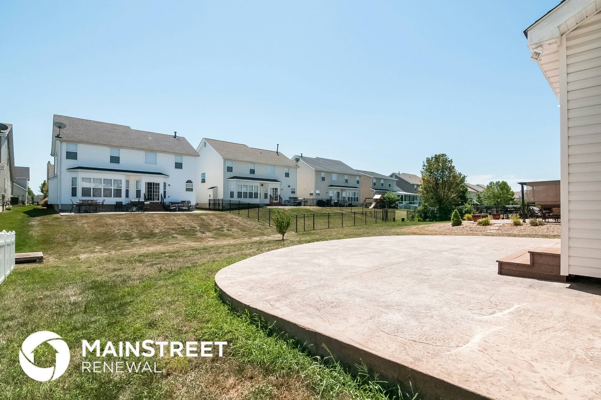 Building Photo - 231 Greengate Dr