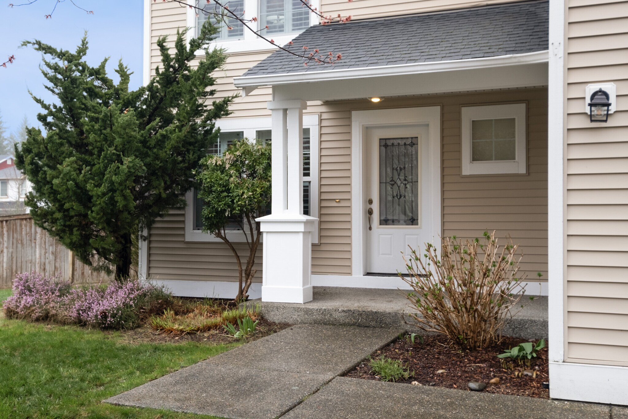 Building Photo - 24216 237th Way SE