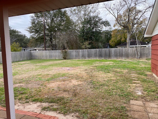 Building Photo - 1210 Brazos St