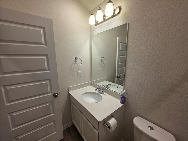 Building Photo - 229 Cresta Cv Ct