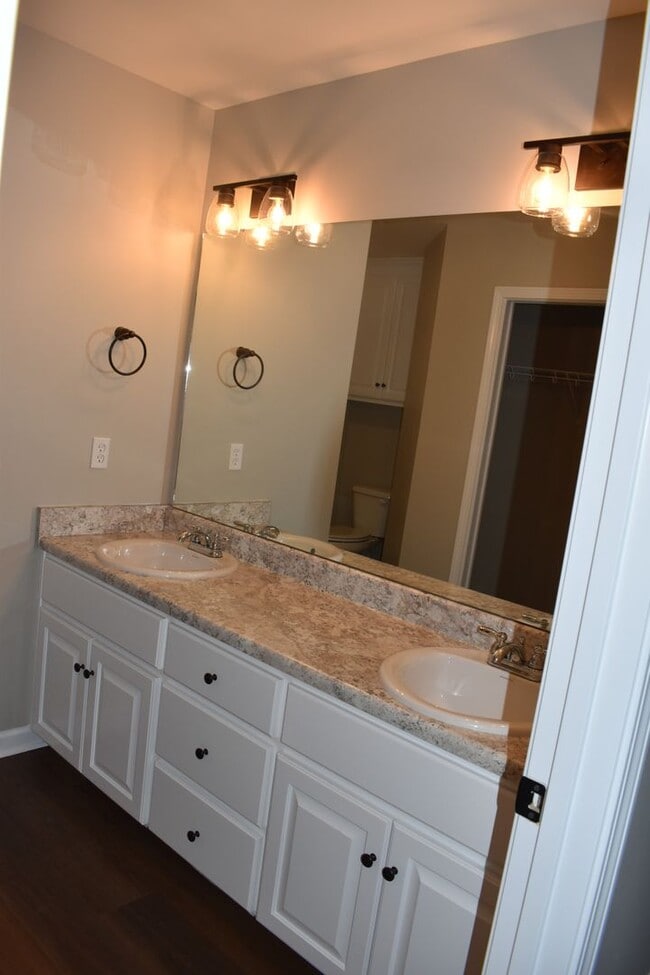 Building Photo - Woodland Park Townhomes, Enterprise,AL