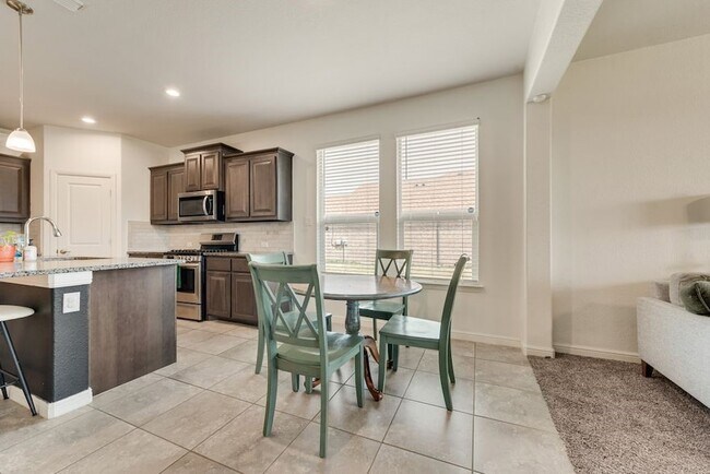 Building Photo - 444 Windsail Ln