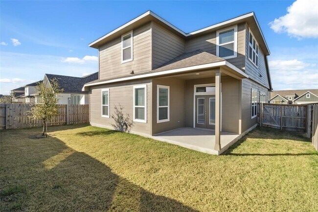 Building Photo - 217 Snowbell St